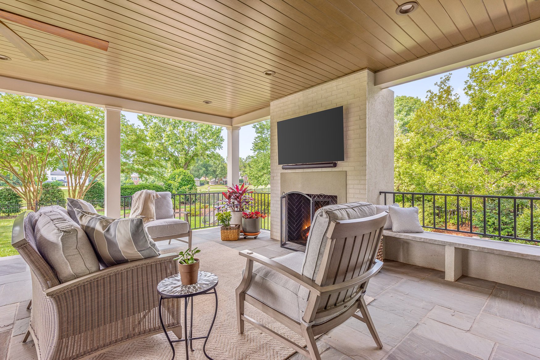 Simonini-Reno-CoveredTerrace-GG